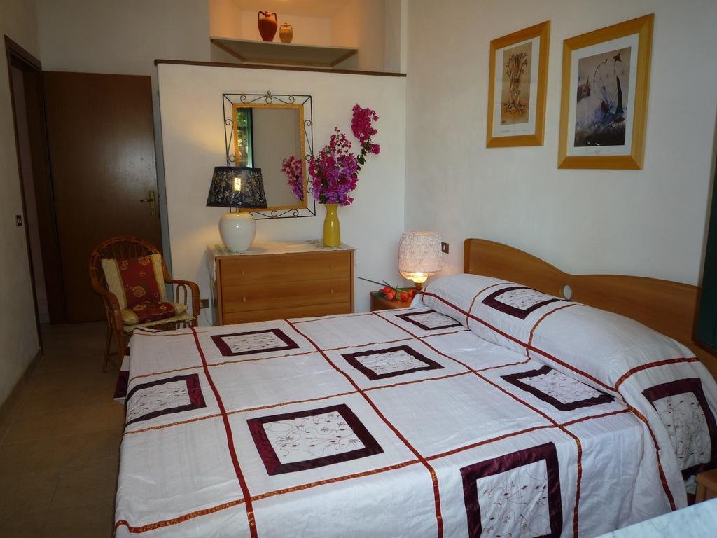 Villa Panthea Capo Vaticano Room photo